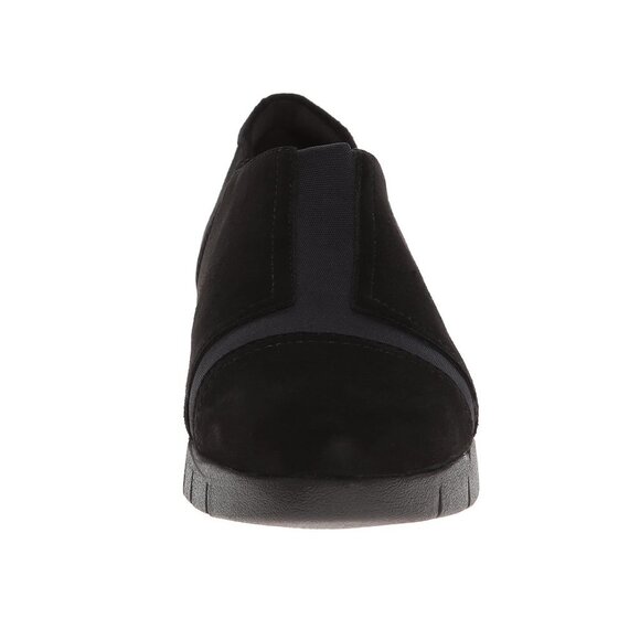 Clarks Women's Daelyn Plaza Slip-On Shoes - Picture 4 of 9